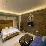 ホテル Nova Park Hotel-bomonti 3*