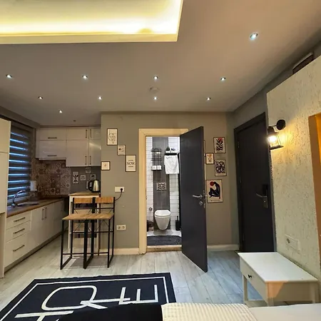 Nova Park Hotel-bomonti 酒店 3*