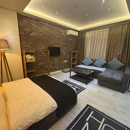 Nova Park Hotel-bomonti 酒店