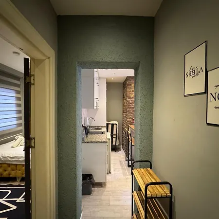 Nova Park Hotel-bomonti 3*